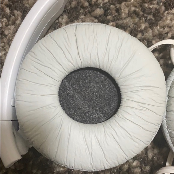 Sony headset - Picture 3 of 4